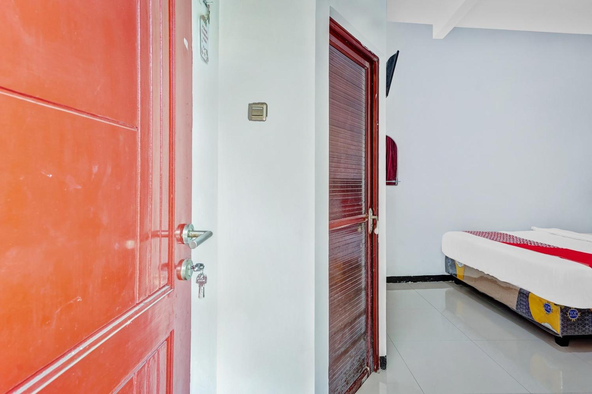 Hotel Kalimantan Surabaja Zewnętrze zdjęcie